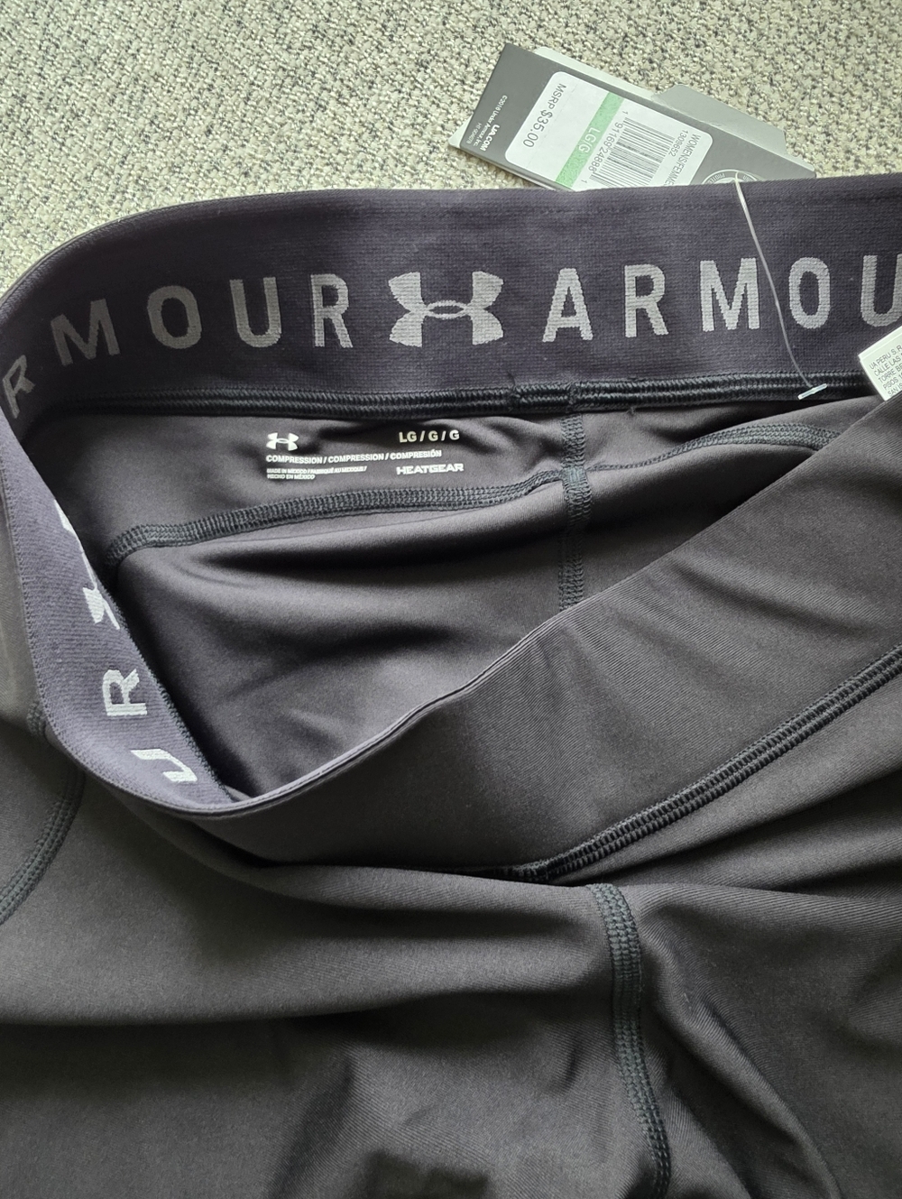 Under Armour Black Performance Cropped Leggings - Picture 2 of 5